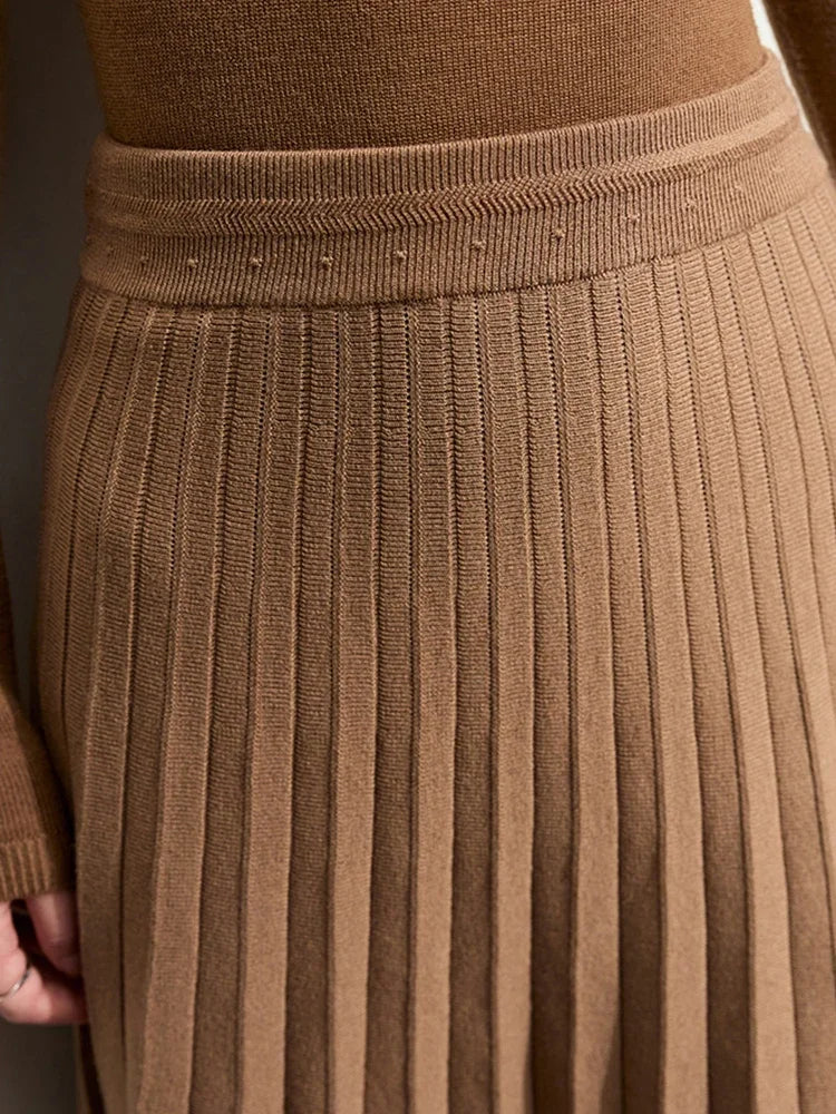 Julliete | Minimalistischer einfarbiger Plissee-Rock