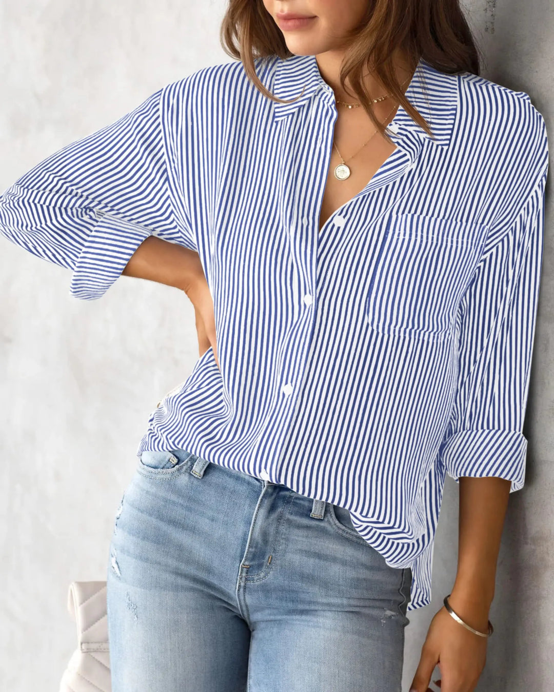 Nala l Frühlingshafte Button-Down-Bluse mit Druckdesign