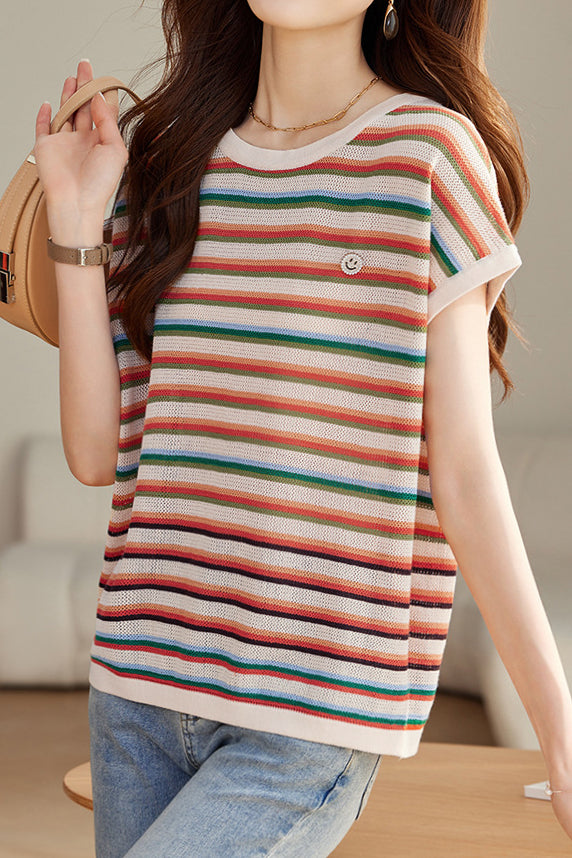 Bunter gestreifter Strickpullover