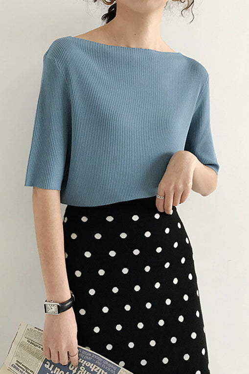 Schlichtes Strickoberteil mit mittellangen Ärmeln