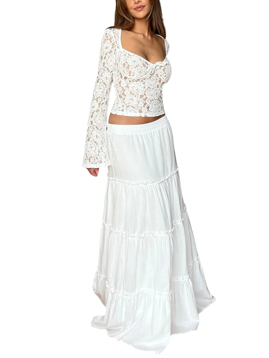 Shanaya | Kurze Bluse mit Spitzenbesatz und Blumenmuster