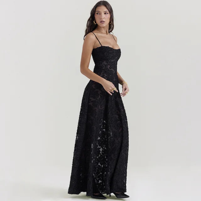 Elara | Spitze und Eleganter Schnürung