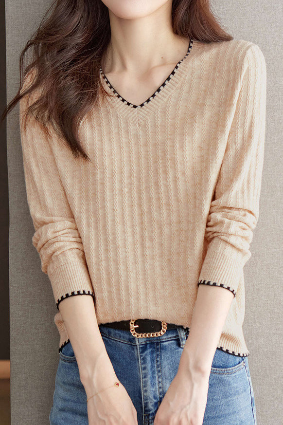 V-Ausschnitt Geripptes Strickoberteil