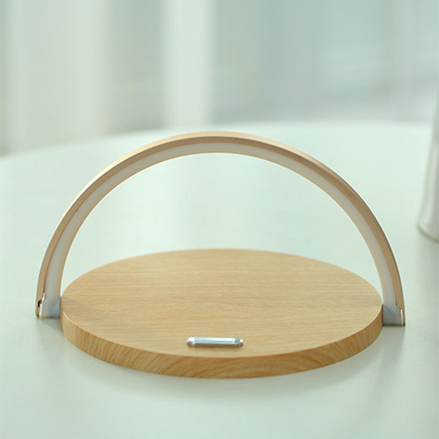 Lilly – Stilvolle Schreibtischlampe mit Kabelloser Ladestation