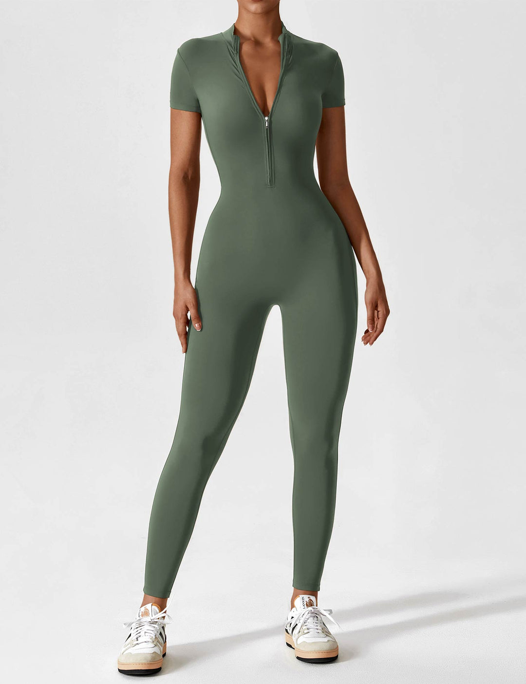 GYMpack | Jumpsuit mit langen Ärmeln/kurzen Ärmeln und Reißverschluss